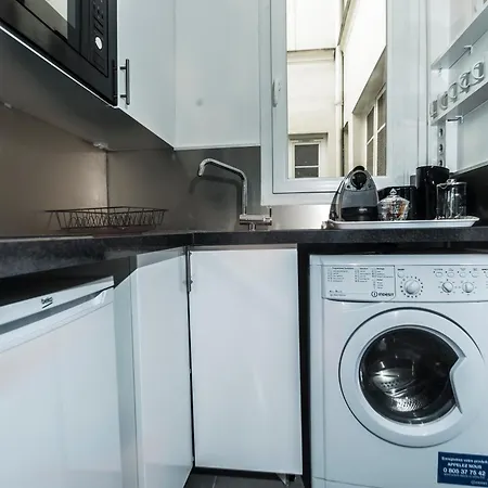 Saint Michel Quartier Latin With Ac