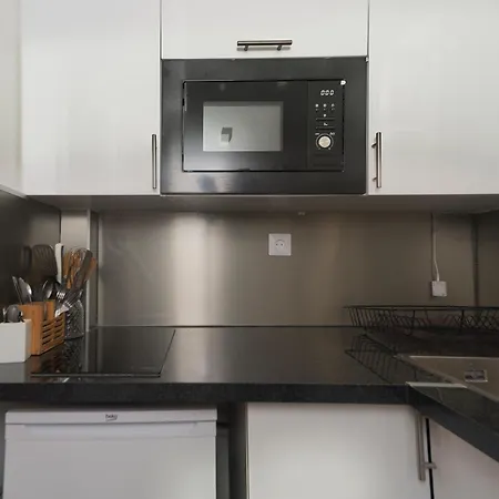 Saint Michel Quartier Latin With Ac